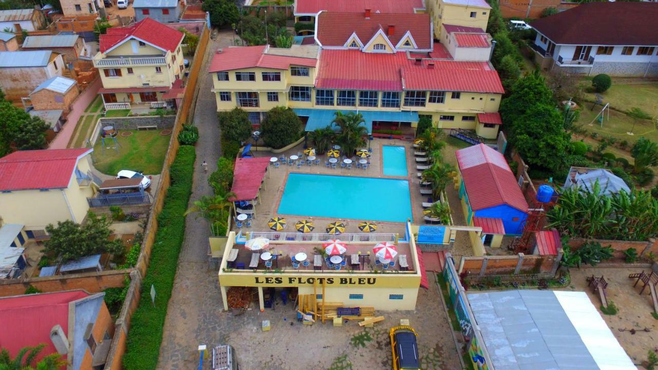 Hotel - Appartement Meuble " Les Flots Bleu " Антананариву Екстериор снимка